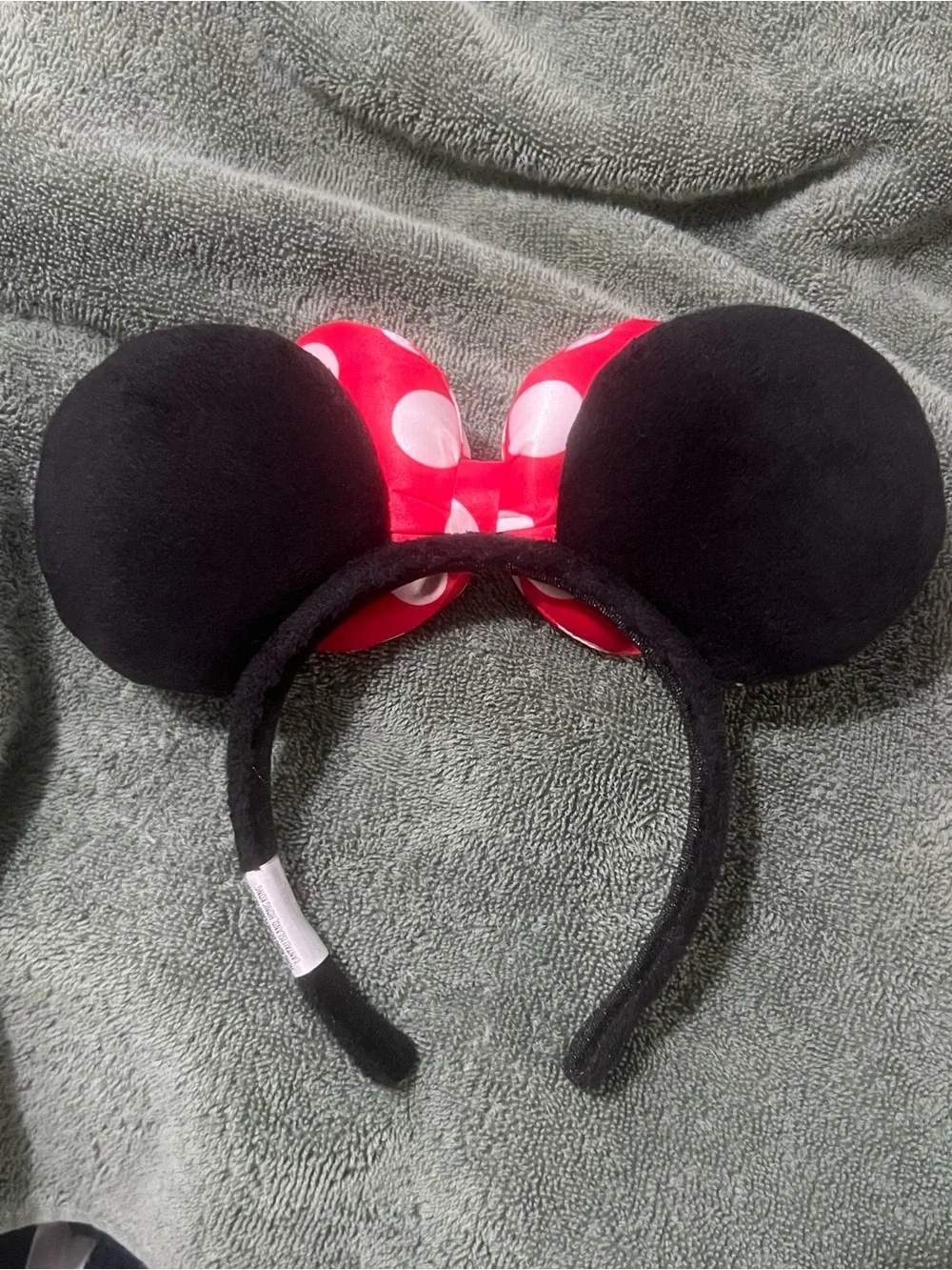 Disney parks Minnie Mouse Black Ears Headband with Red Polka Dot Bow